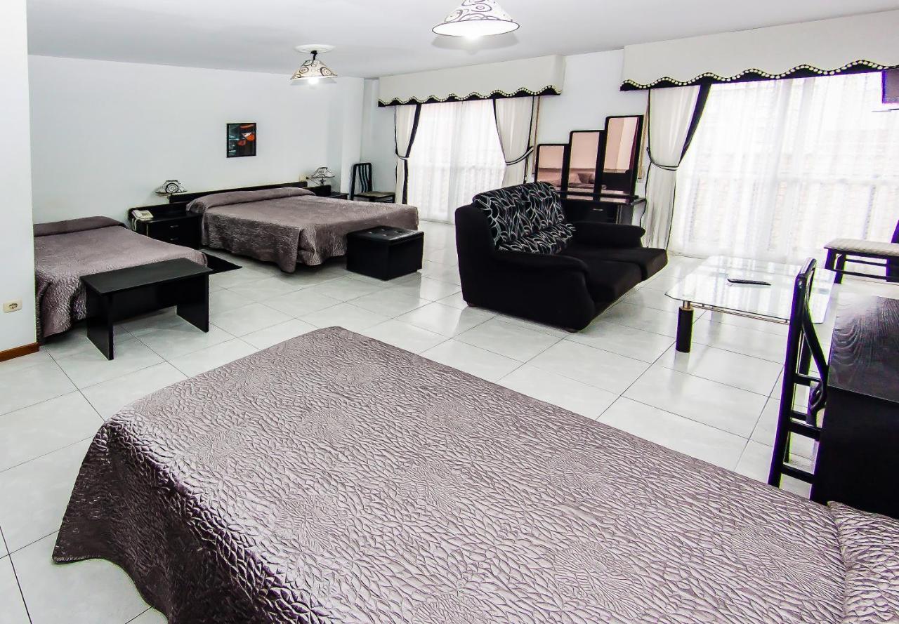 Hotel Restaurante Xaneiro เมลิเด ภายนอก รูปภาพ